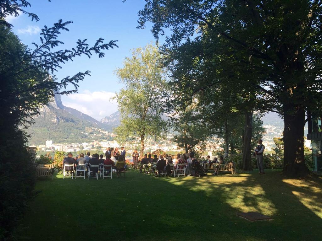 Hotel Casa Sull'Albero Malgrate Esterno foto