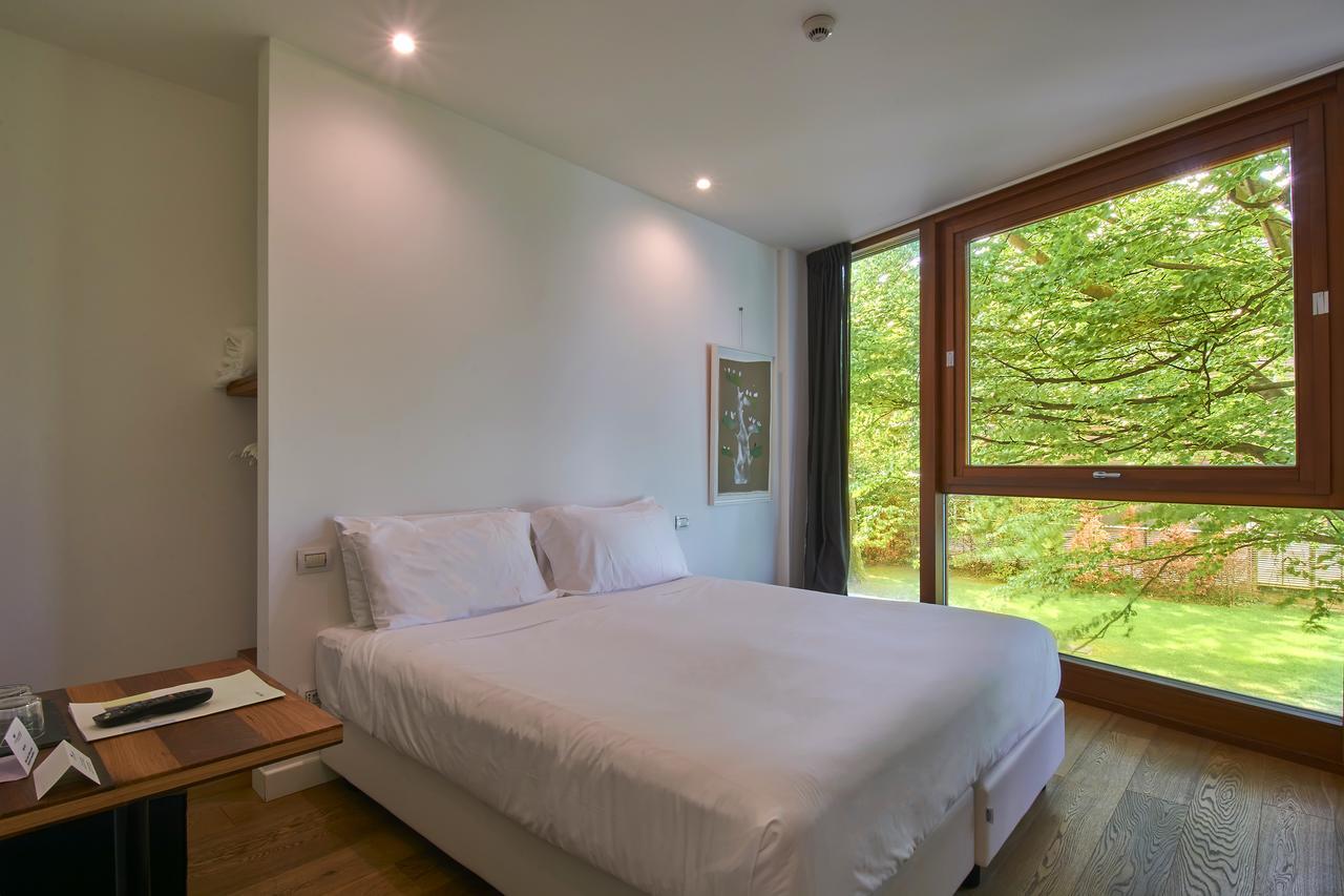Hotel Casa Sull'Albero Malgrate Esterno foto