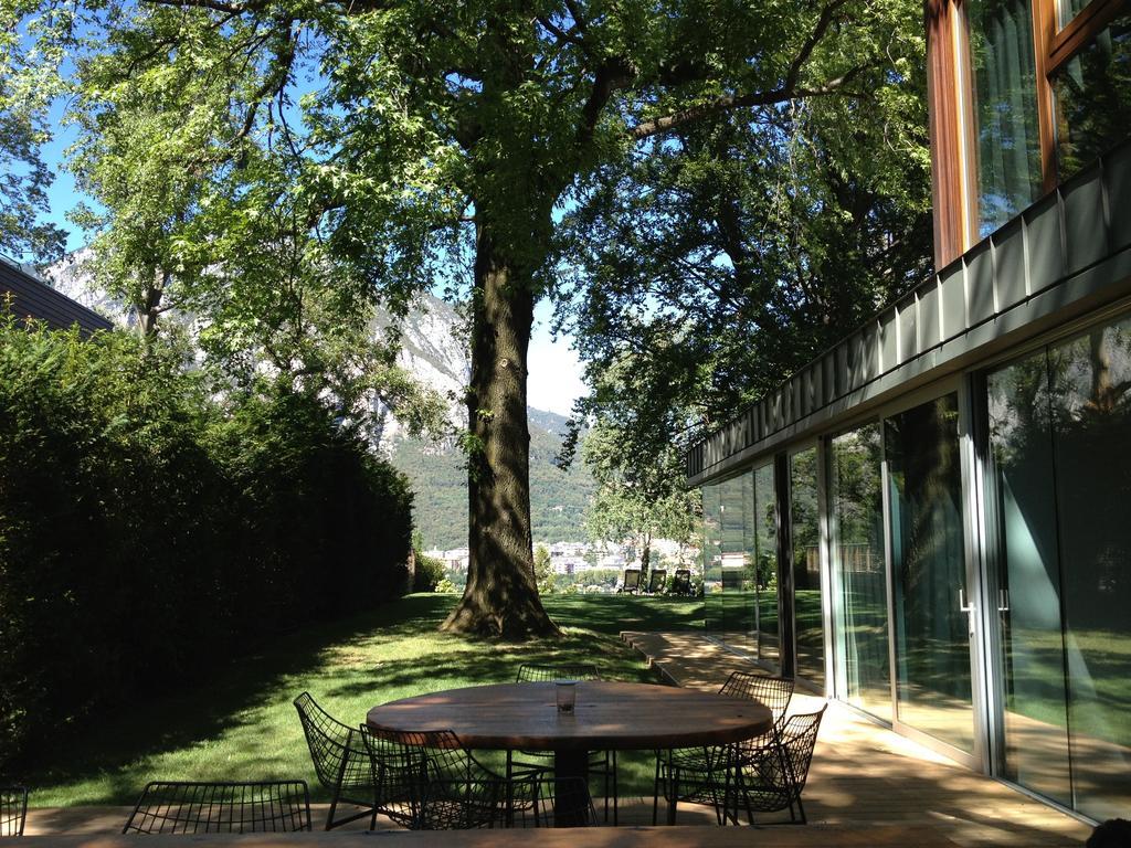 Hotel Casa Sull'Albero Malgrate Esterno foto